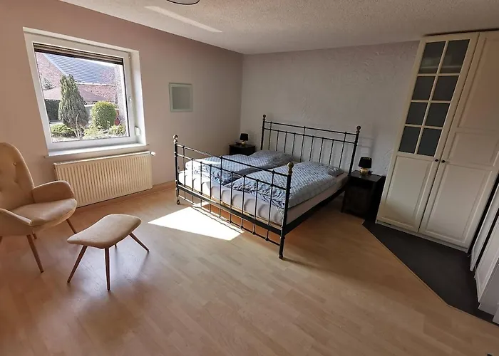 100m2 Cottbus-merzdorf 2xbad Κότμπους